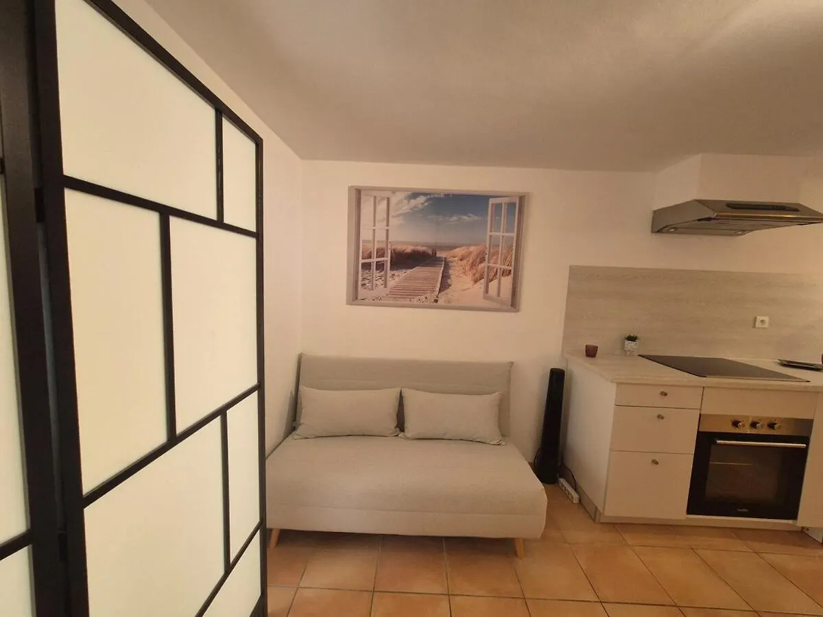 Grand Studio A Deux Pas De La Mer La Ciotat