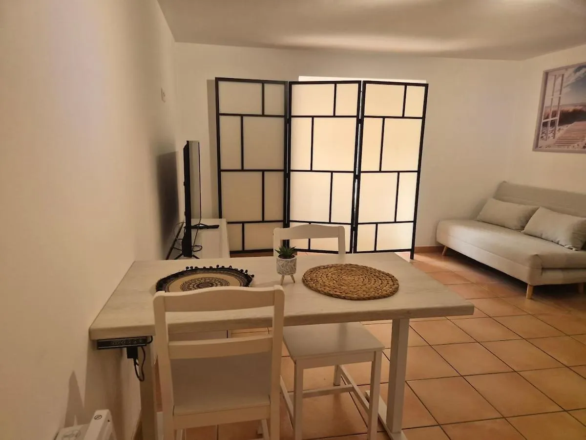 Grand Studio A Deux Pas De La Mer La Ciotat