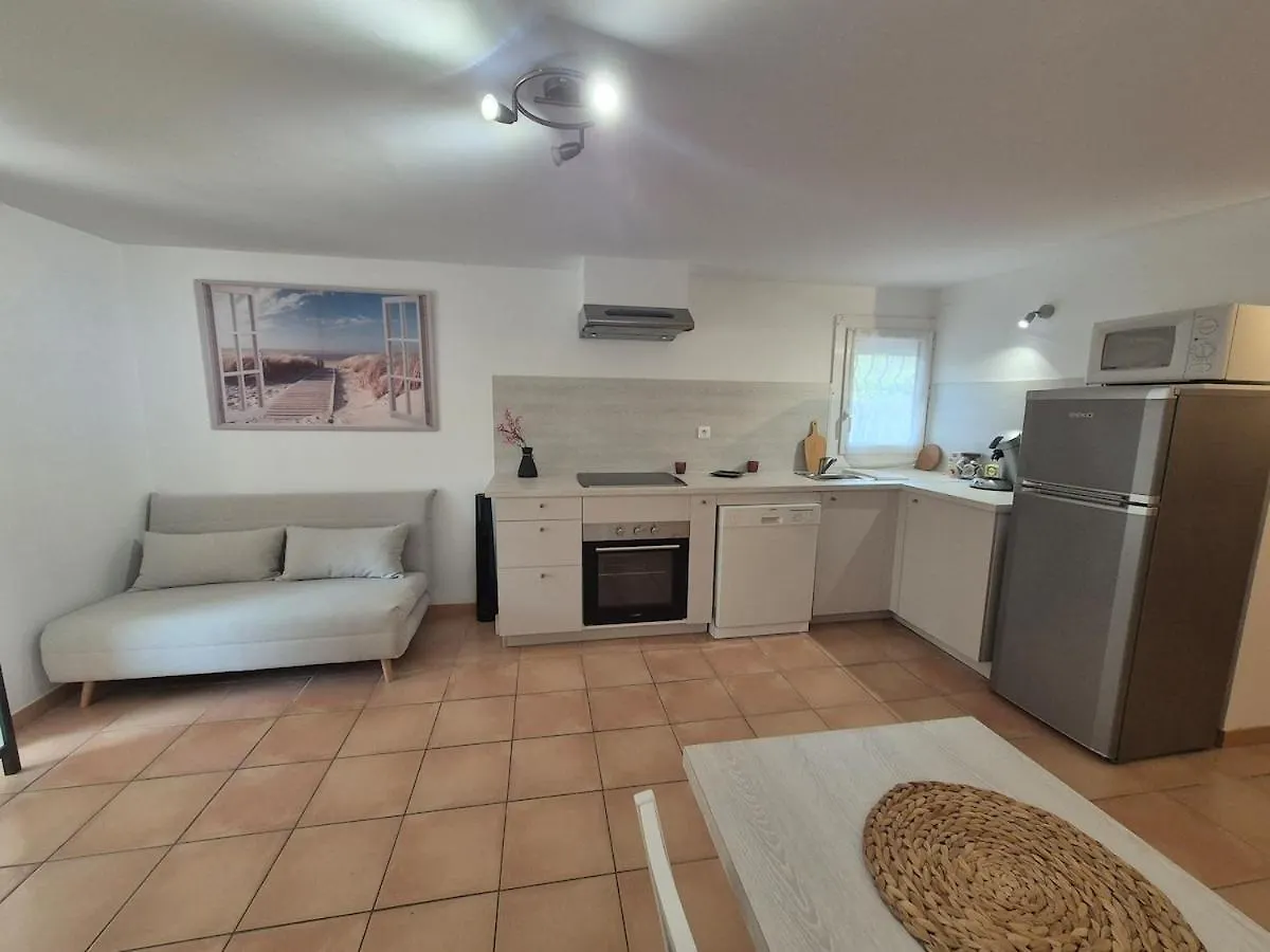 Grand Studio A Deux Pas De La Mer La Ciotat 0*,